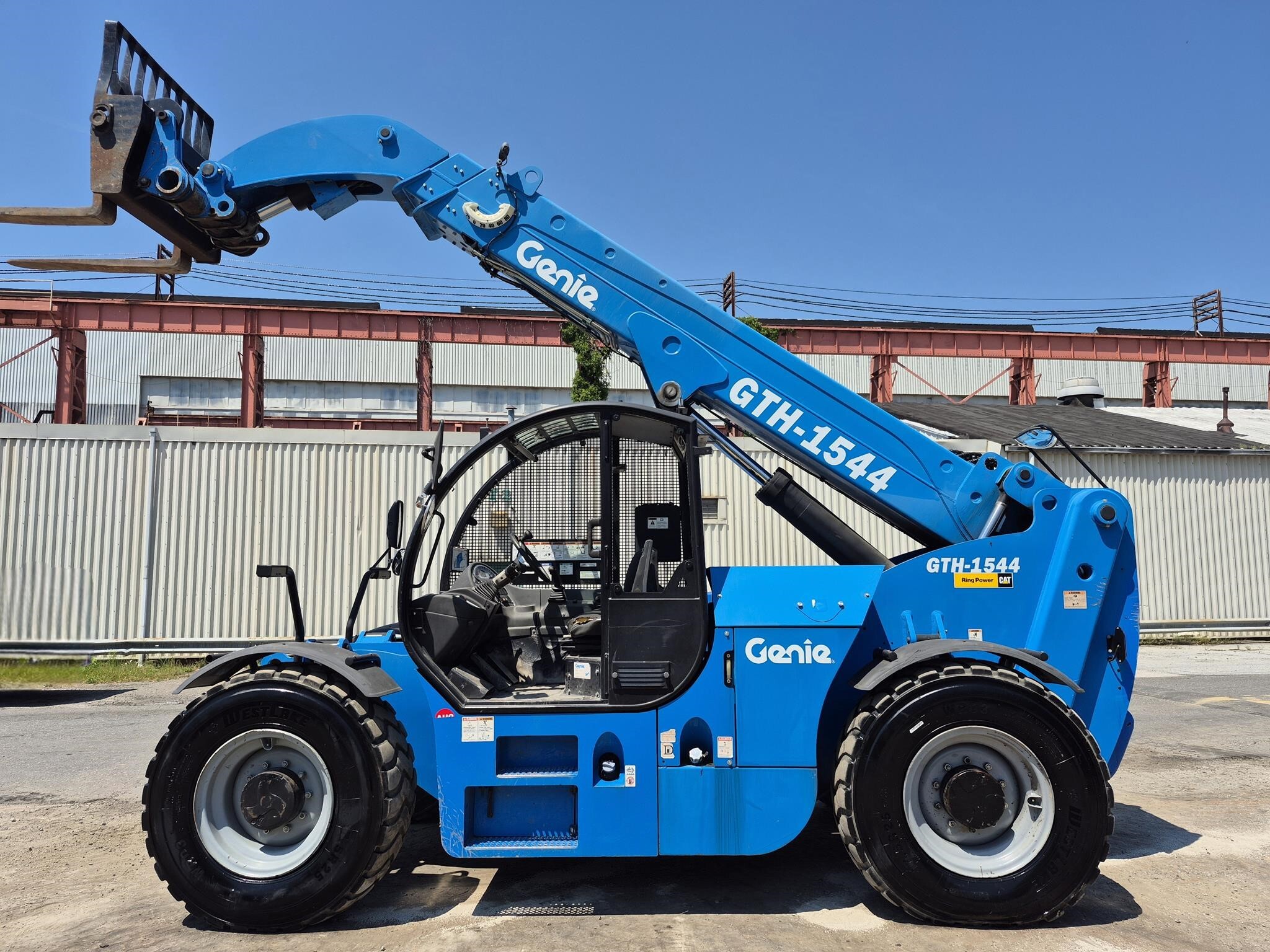 2019 GENIE GTH1544 in Essington, PA