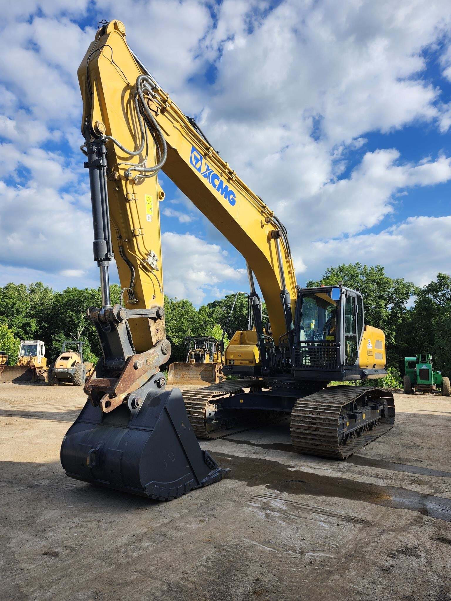 2023 XCMG XE300U in Bardstown, KY