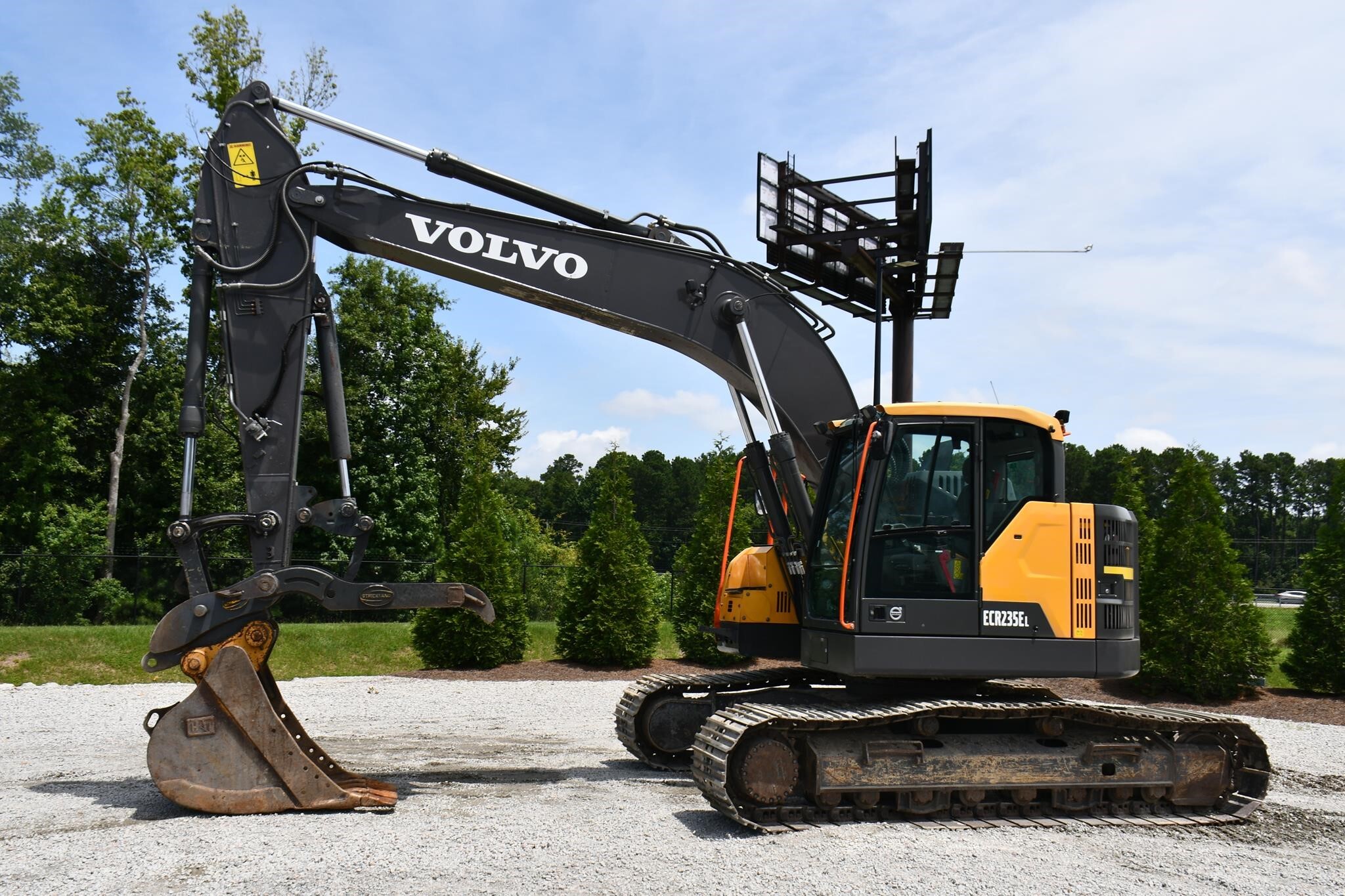 2018 VOLVO ECR235EL in Summerville, SC