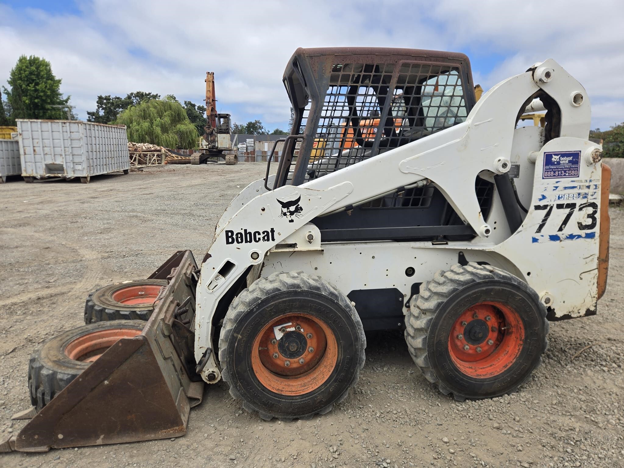 2001 BOBCAT 773G in Santa Rosa, CA