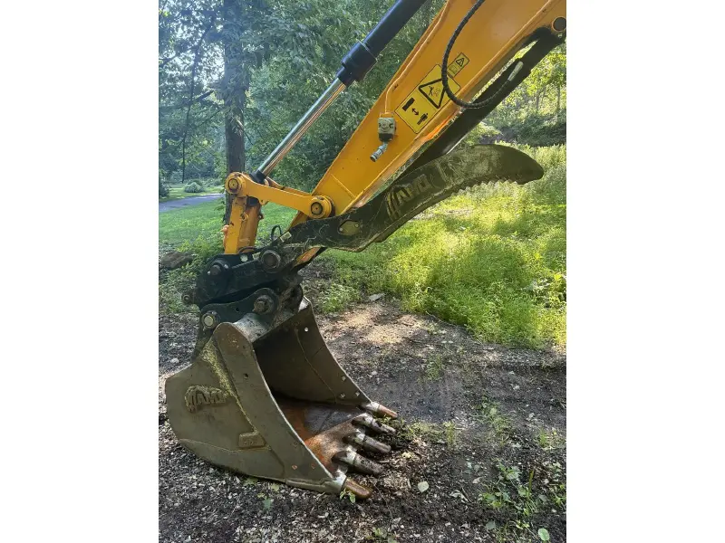2022 JCB 131X LC