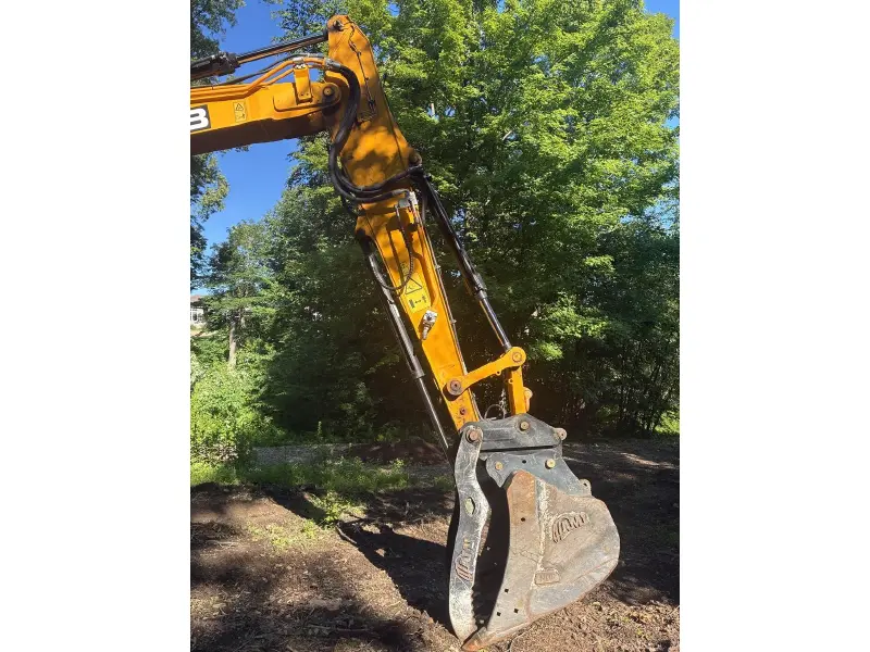2022 JCB 131X LC