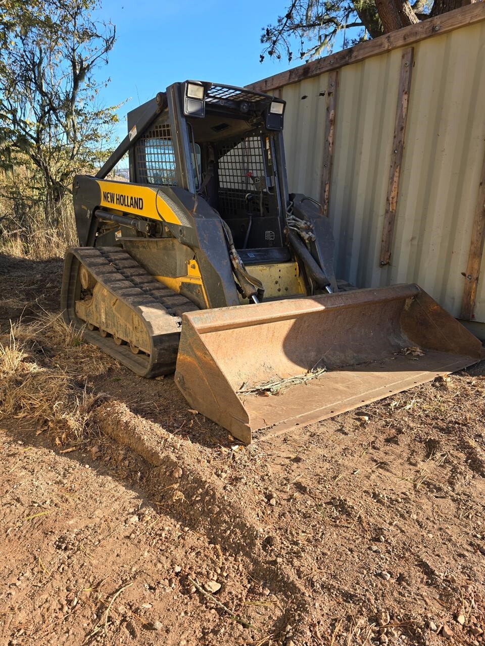 2008 NEW HOLLAND C185 in Santa Rosa, CA