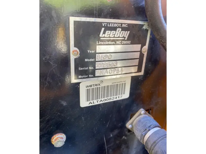 2019 LEEBOY 8520