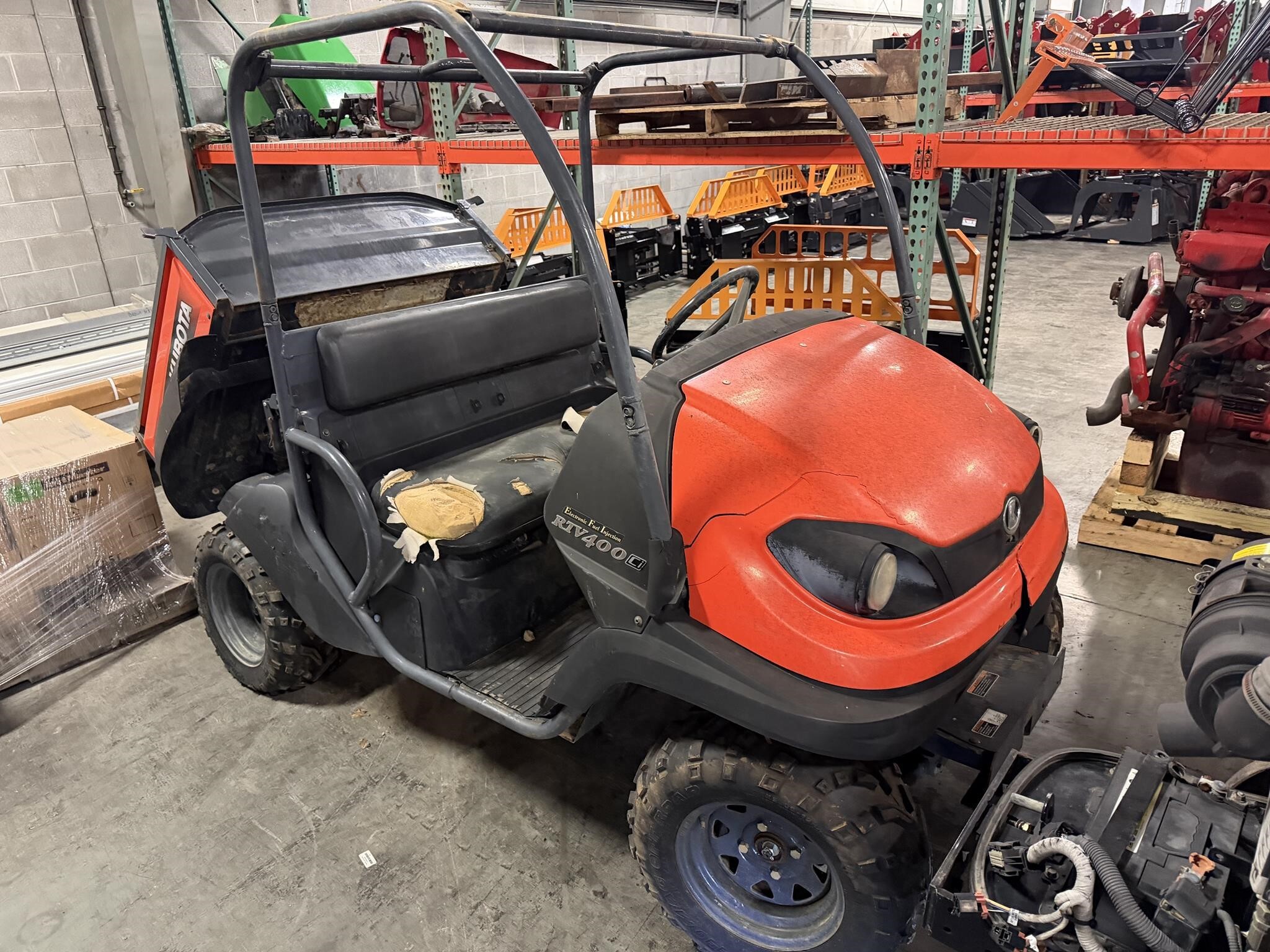 2014 KUBOTA RTV400CI in Jamestown, TN