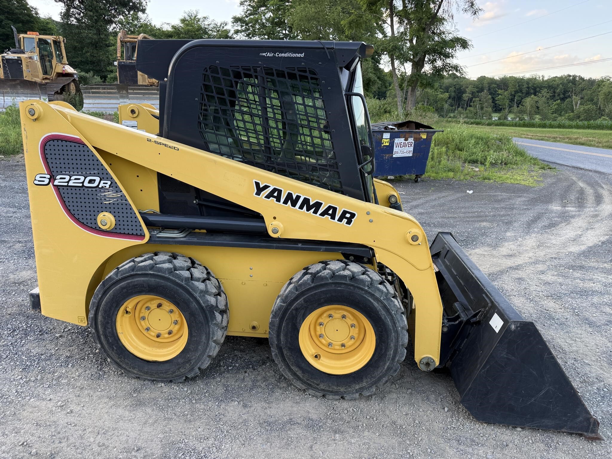 2016 YANMAR S220R in Everett, PA
