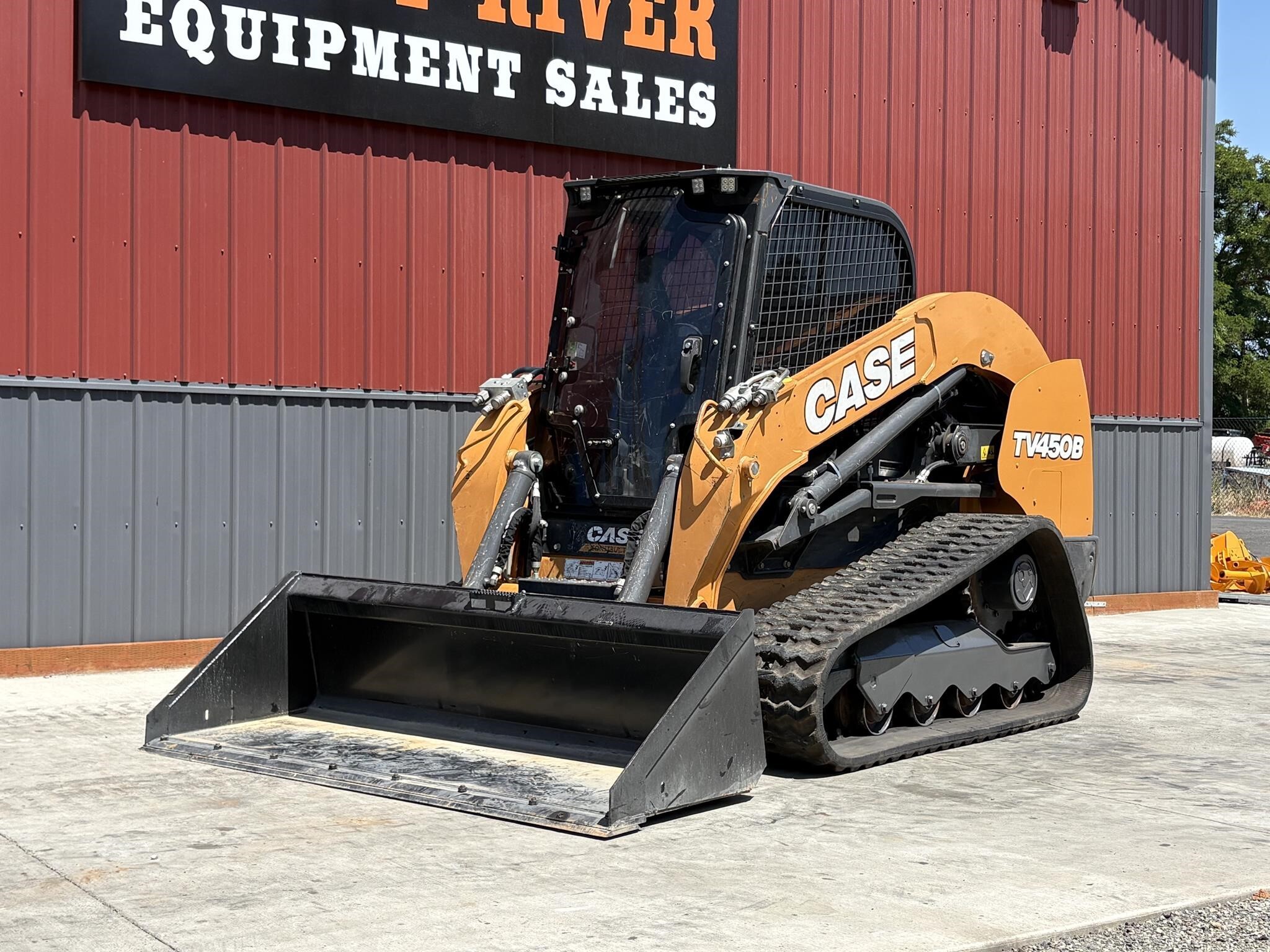 2023 CASE TV450B in Cle Elum, WA