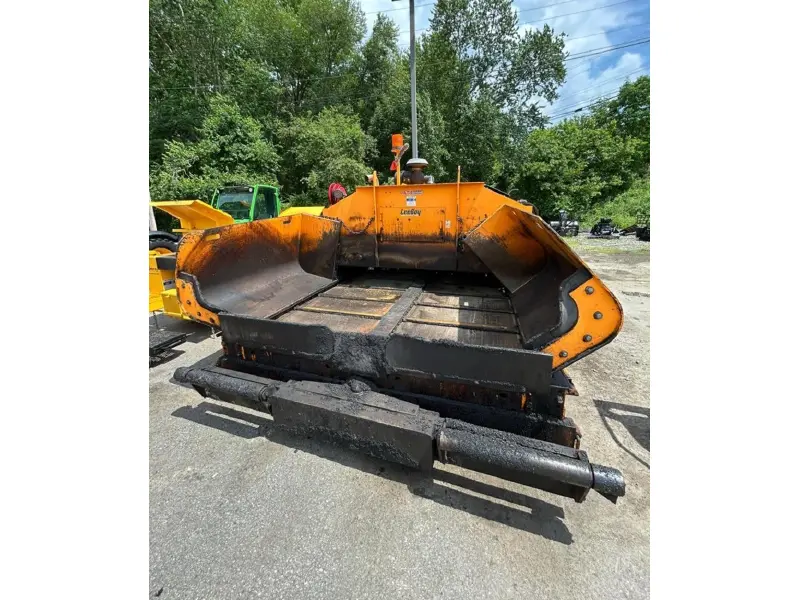 2020 LEEBOY 8510E