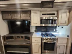 2022 ALLIANCE RV PARADIGM 390MP