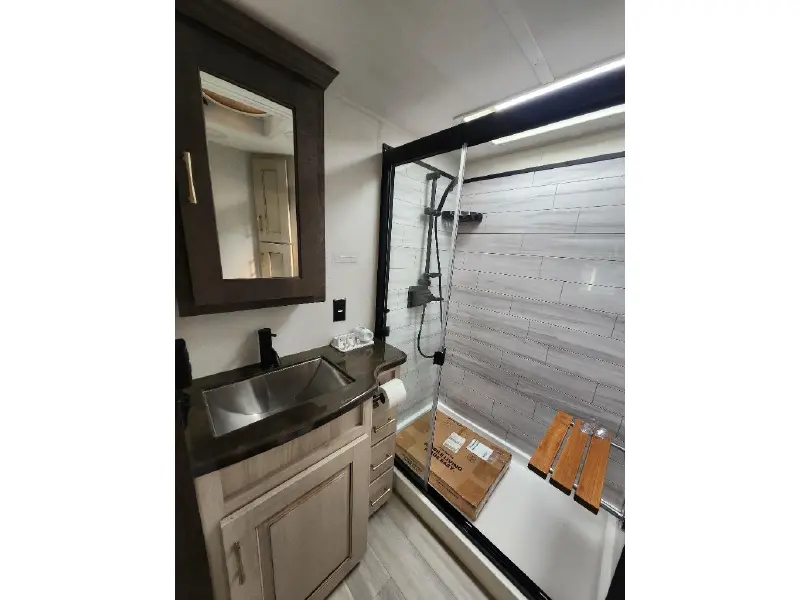 2022 ALLIANCE RV PARADIGM 390MP