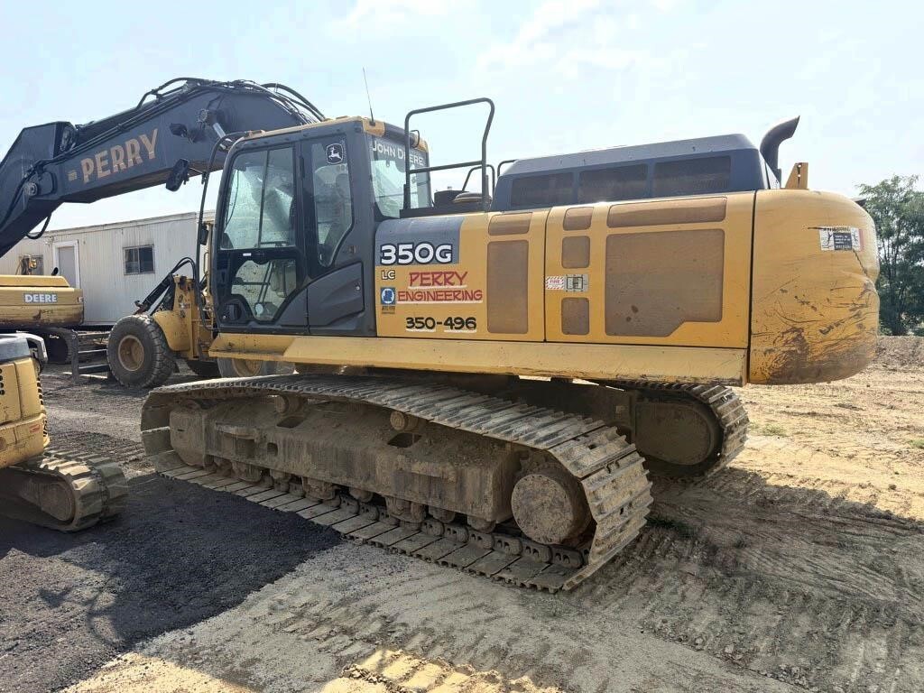 2015 DEERE 350G LC in Chantilly, VA