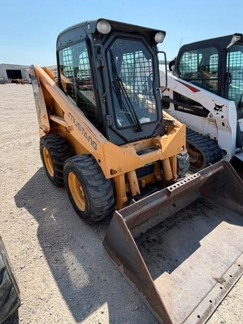 2006 MUSTANG 2054 in Aberdeen, SD