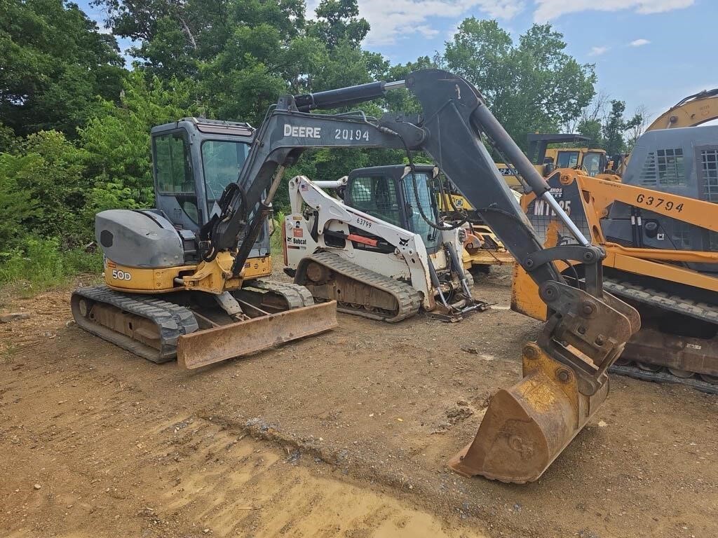 2005 DEERE 50D in Chantilly, VA