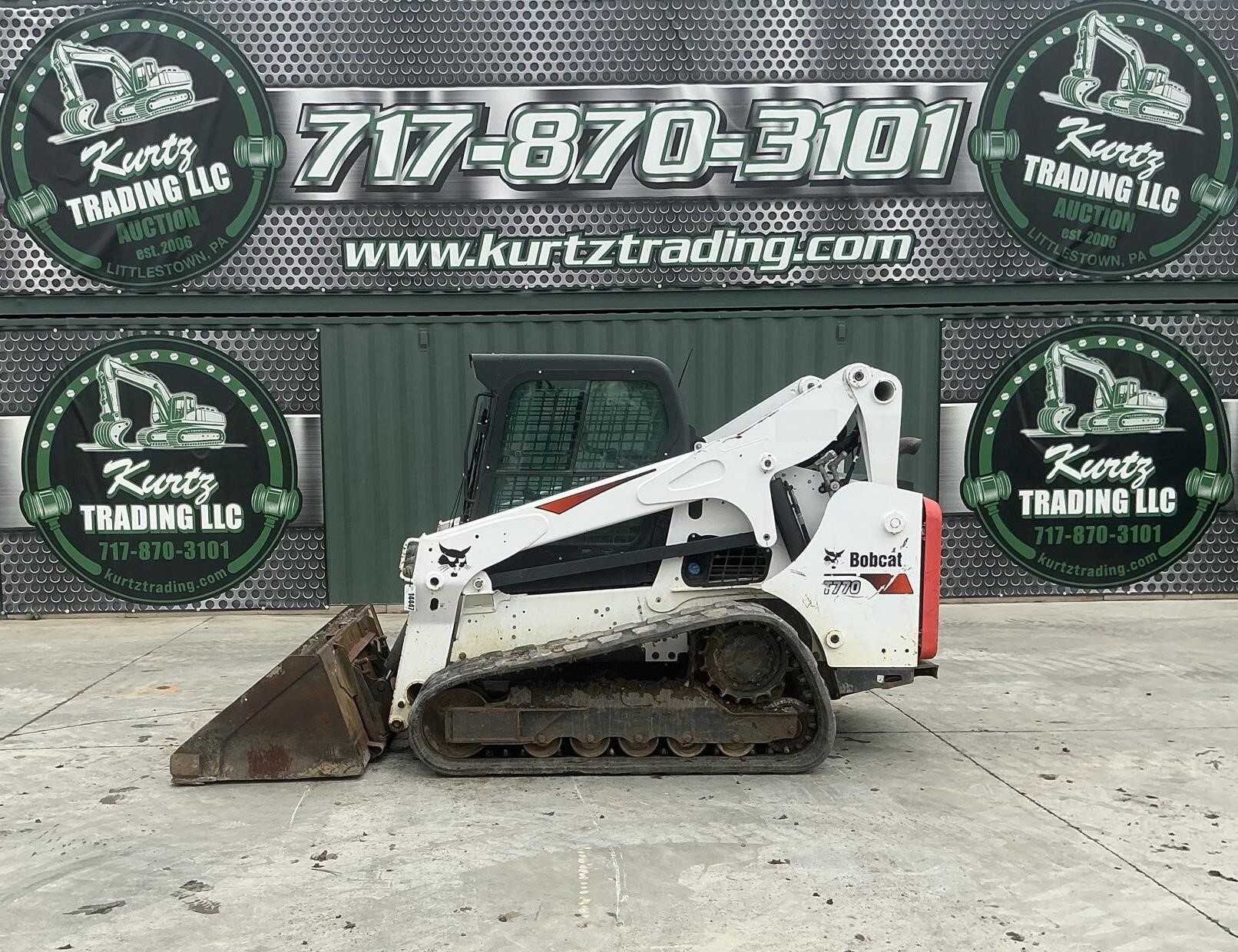 2018 BOBCAT T770 in Littlestown, PA