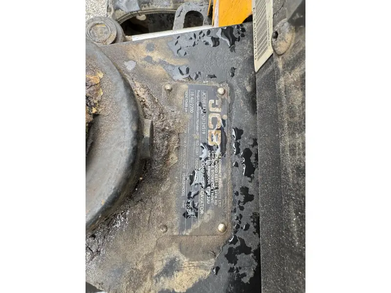 2022 JCB 35Z-1