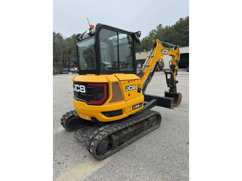 2022 JCB 35Z-1
