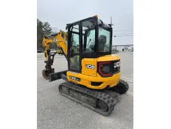 2022 JCB 35Z-1