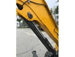 2022 JCB 35Z-1