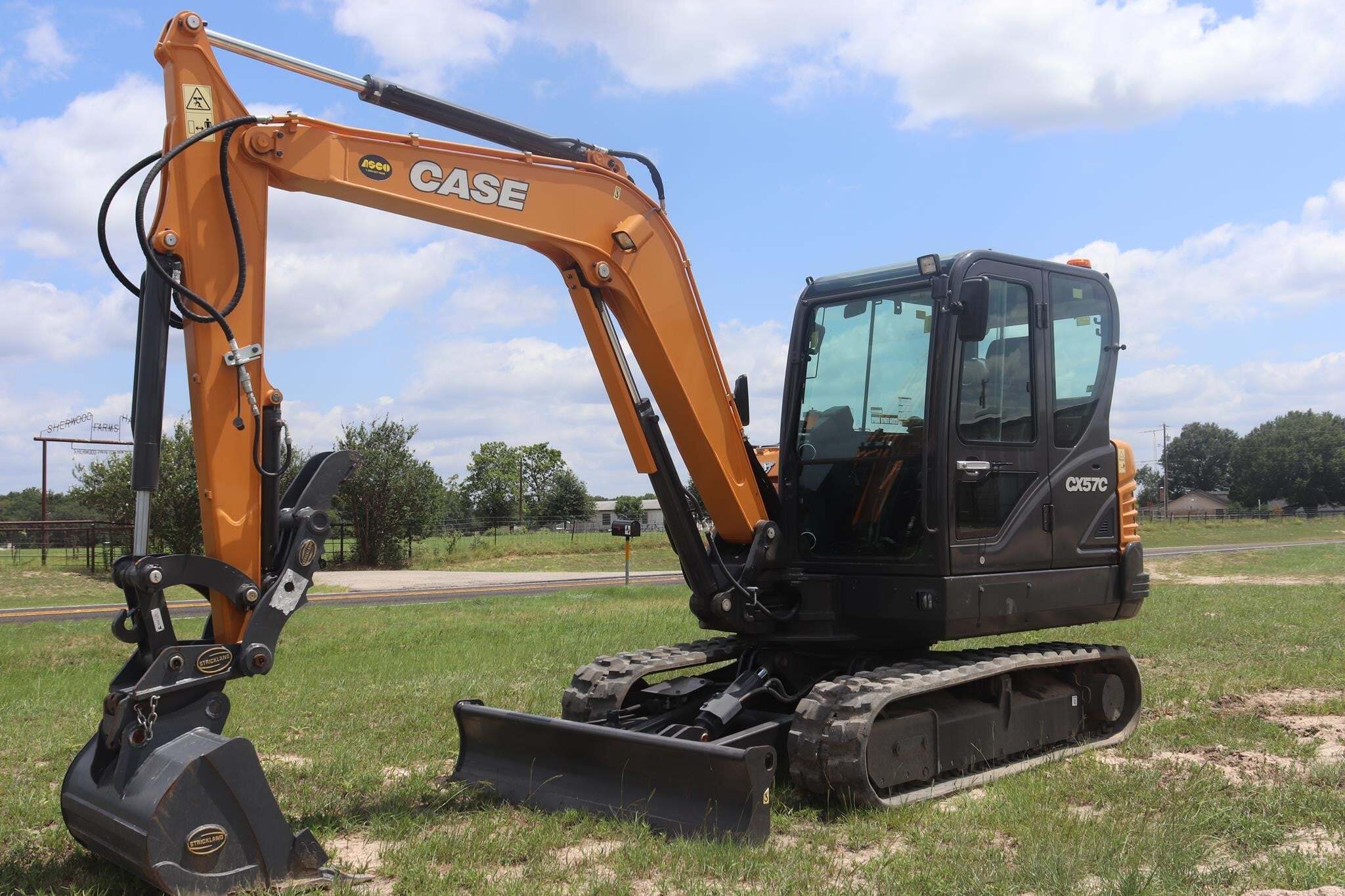 2023 CASE CX57C in Lindale, TX