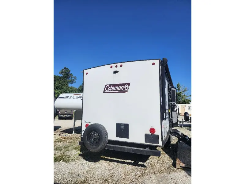 2022 COLEMAN LIGHT 2755BH