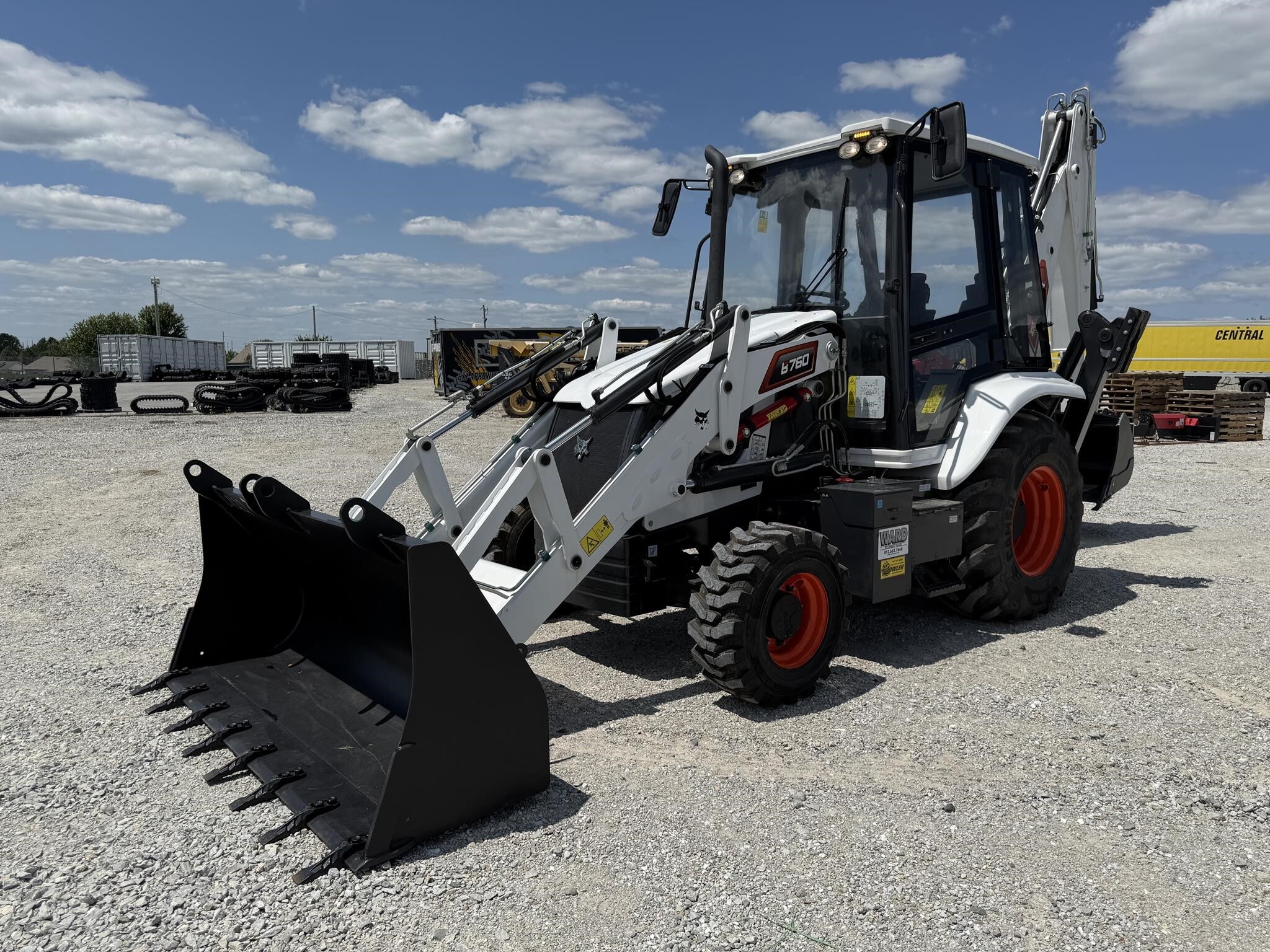2025 BOBCAT B760 in Greensburg, IN