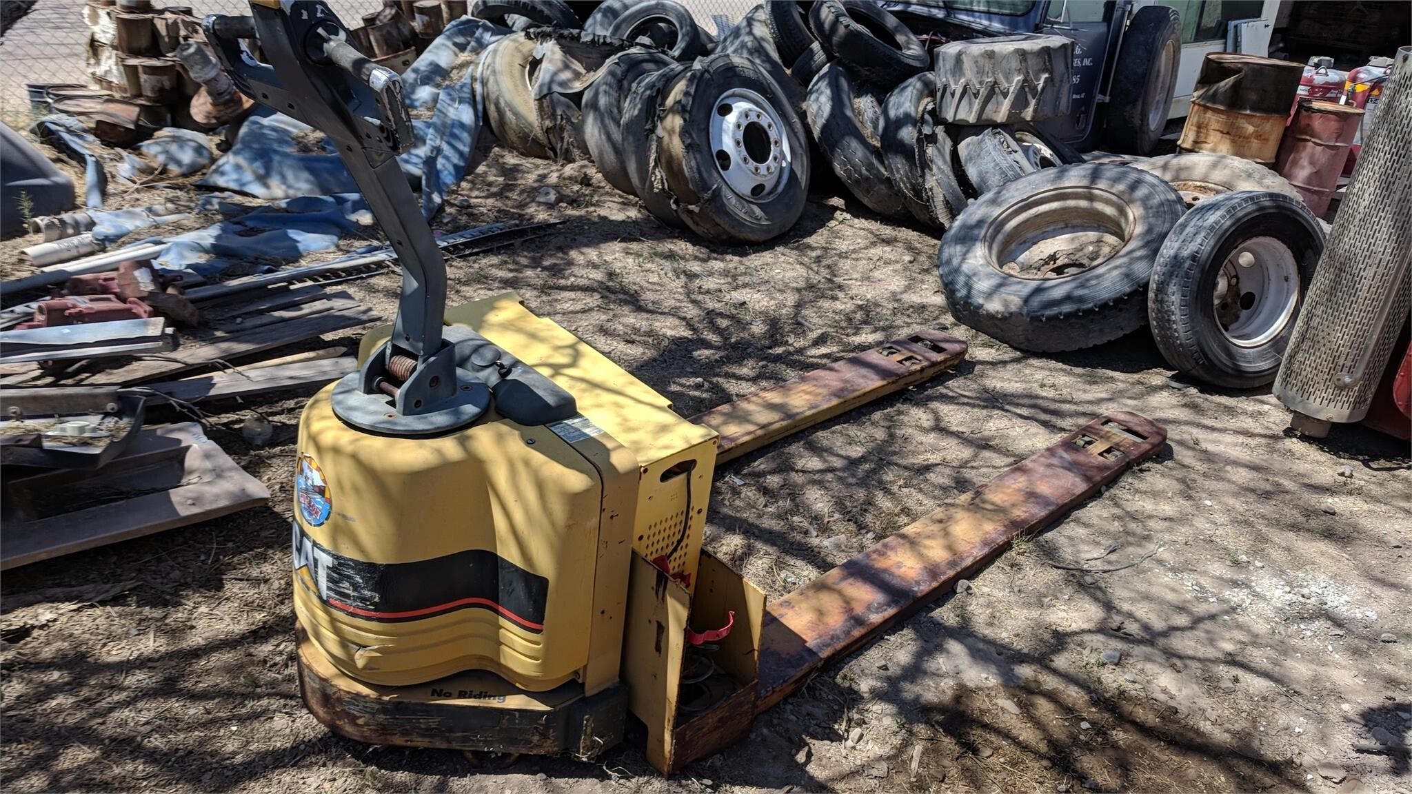 1999 CATERPILLAR NPP60 in Tucson, AZ