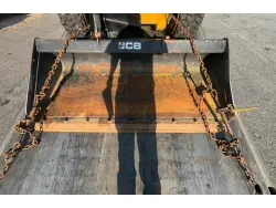 2023 JCB 270