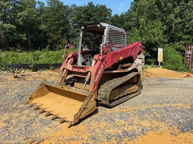 2016 TAKEUCHI TL12V2 in Chantilly, VA