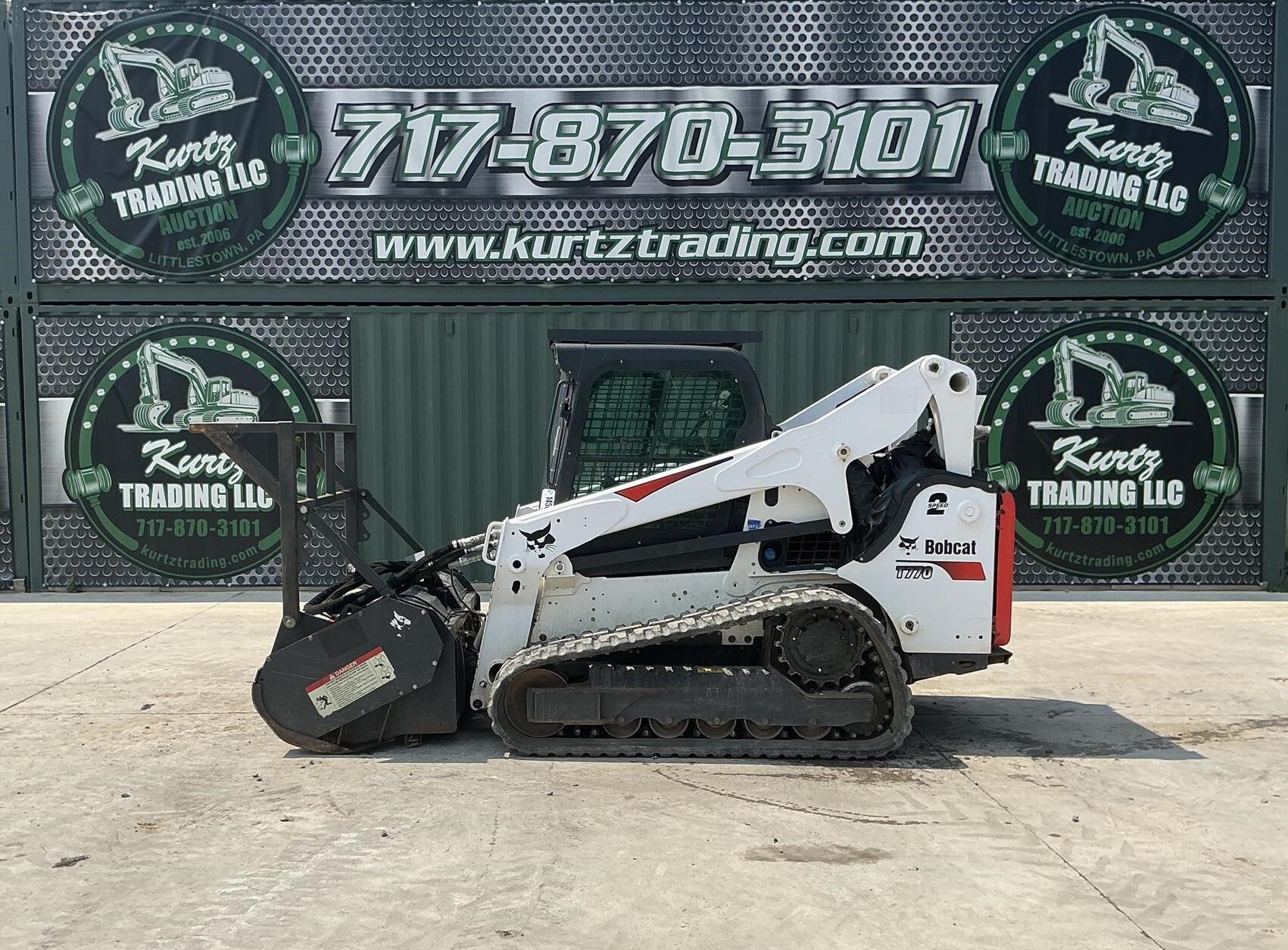 2019 BOBCAT T770 in Littlestown, PA