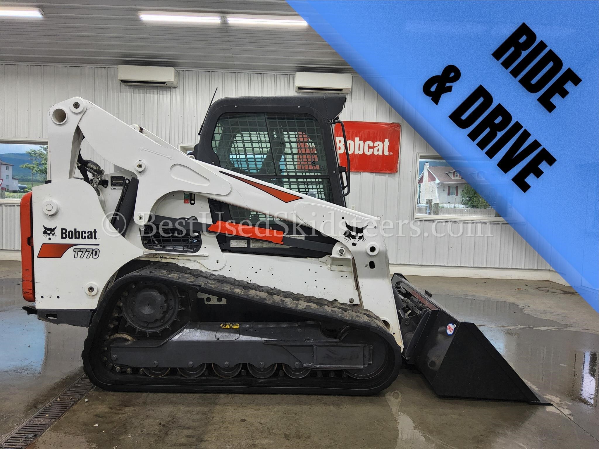 2019 BOBCAT T770 in Bethel, PA