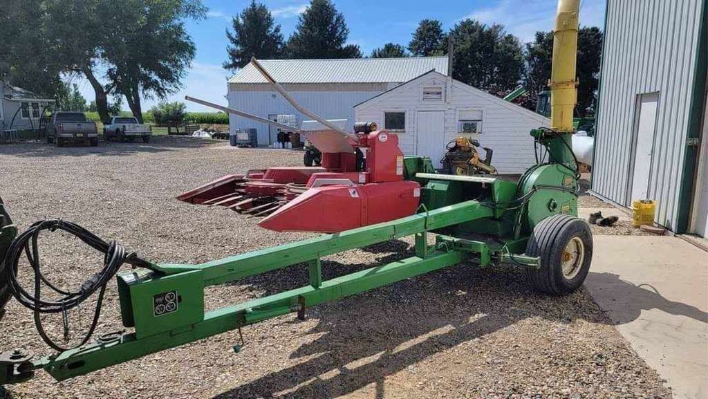 2000 John Deere 3970 in Dayton, OH