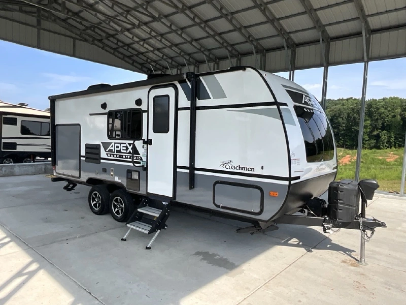 2022 COACHMEN APEX 203RBK