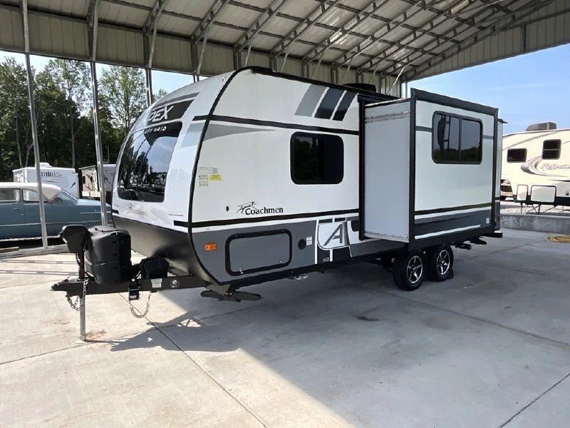 2022 COACHMEN APEX 203RBK