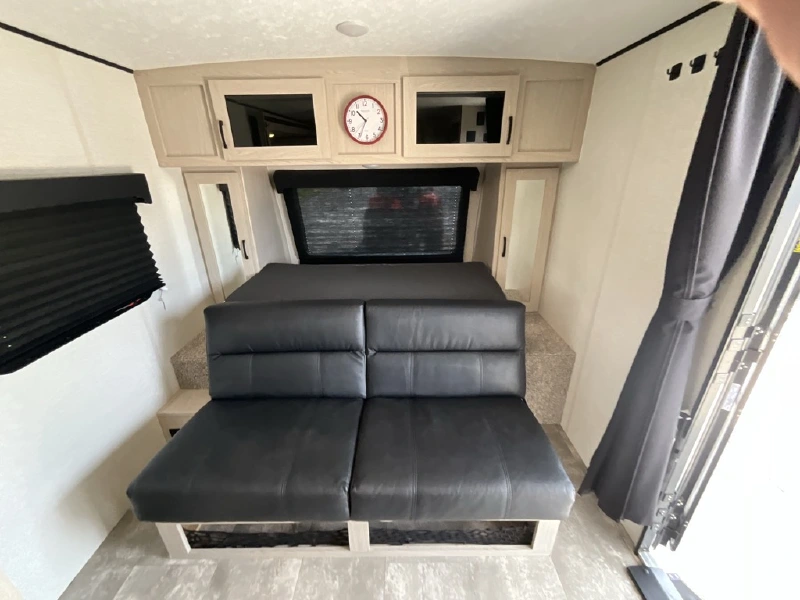 2022 COACHMEN APEX 203RBK