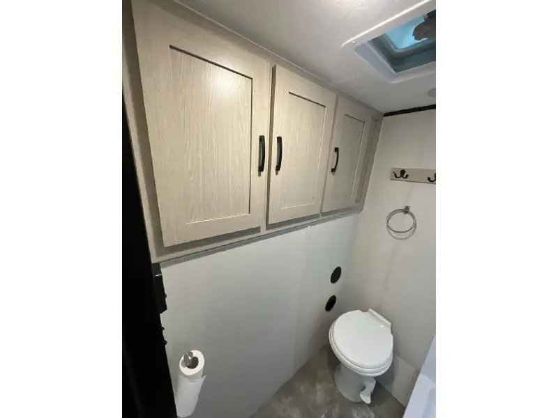 2022 COACHMEN APEX 203RBK