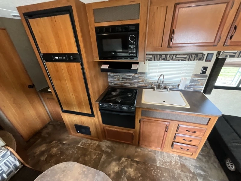 2016 STARCRAFT AR-ONE MAX 26BH