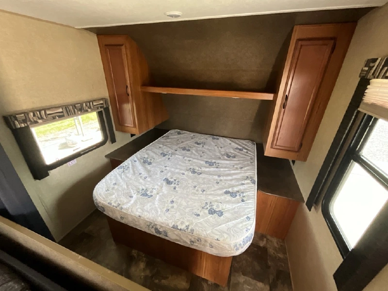 2016 STARCRAFT AR-ONE MAX 26BH