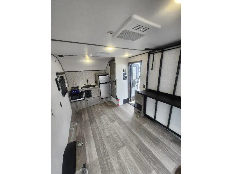 2027 SUNSET PARK RV SUN LITE 14TH