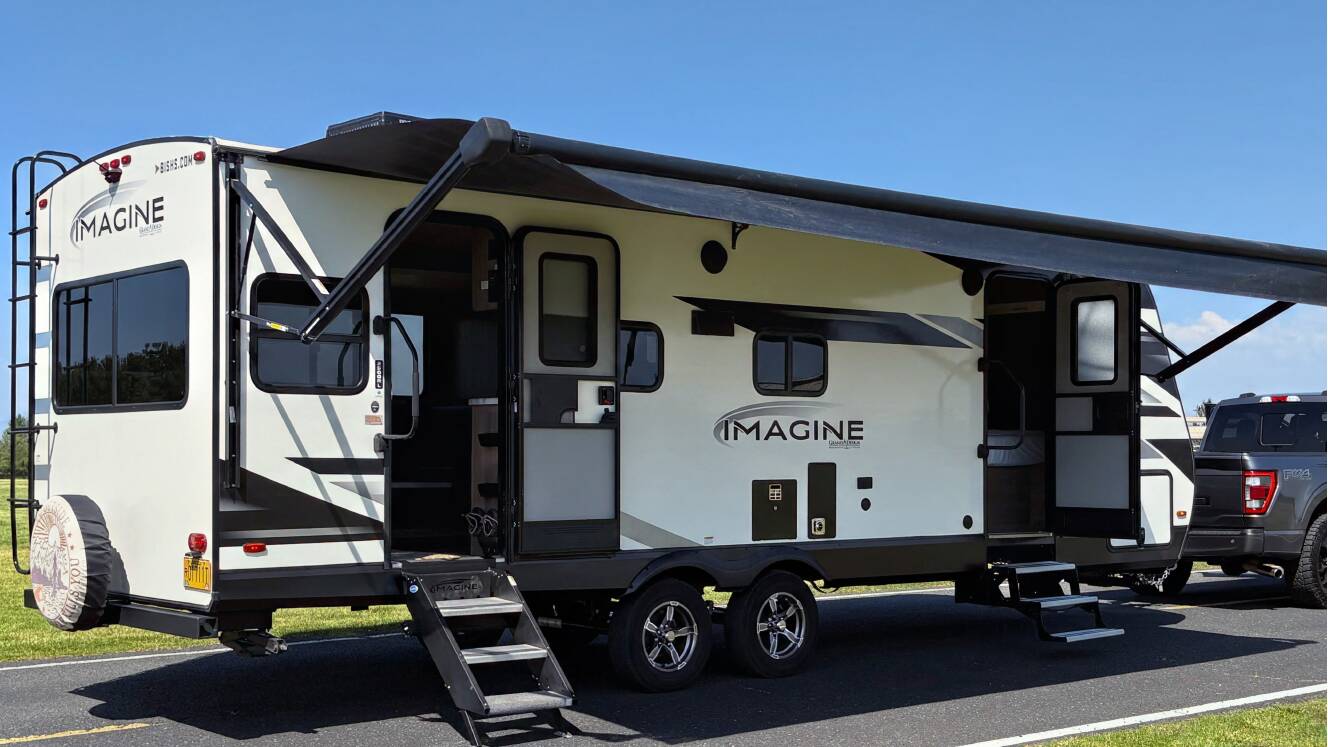 A photo of this 2023 Grand Design IMAGINE 2500RL