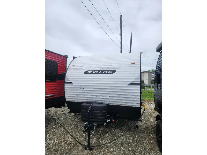 2027 SUNSET PARK RV SUN LITE 14TH