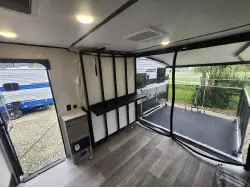 2027 SUNSET PARK RV SUN LITE 14TH