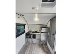 2027 SUNSET PARK RV SUN LITE 14TH