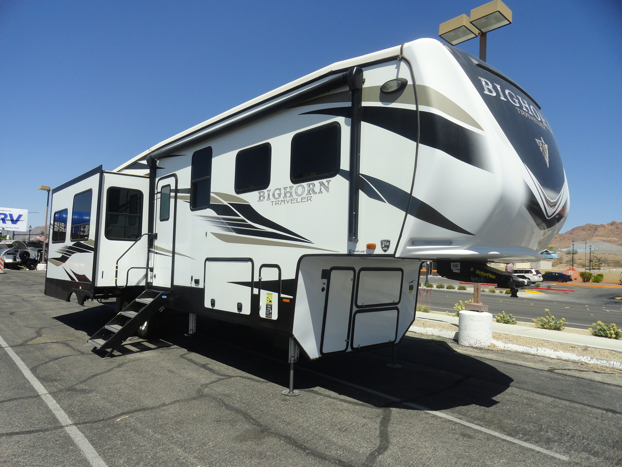 2022 Heartland Bighorn Traveler 32RS in boulder city NV
