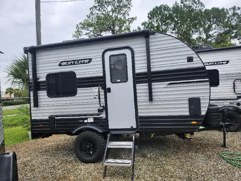 2027 SUNSET PARK RV SUN LITE 14TH