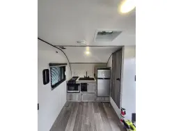 2027 SUNSET PARK RV SUN LITE 14TH