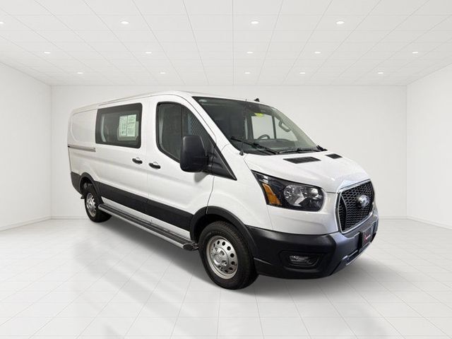 2024 FORD TRANSIT 250 in Shakopee, MN