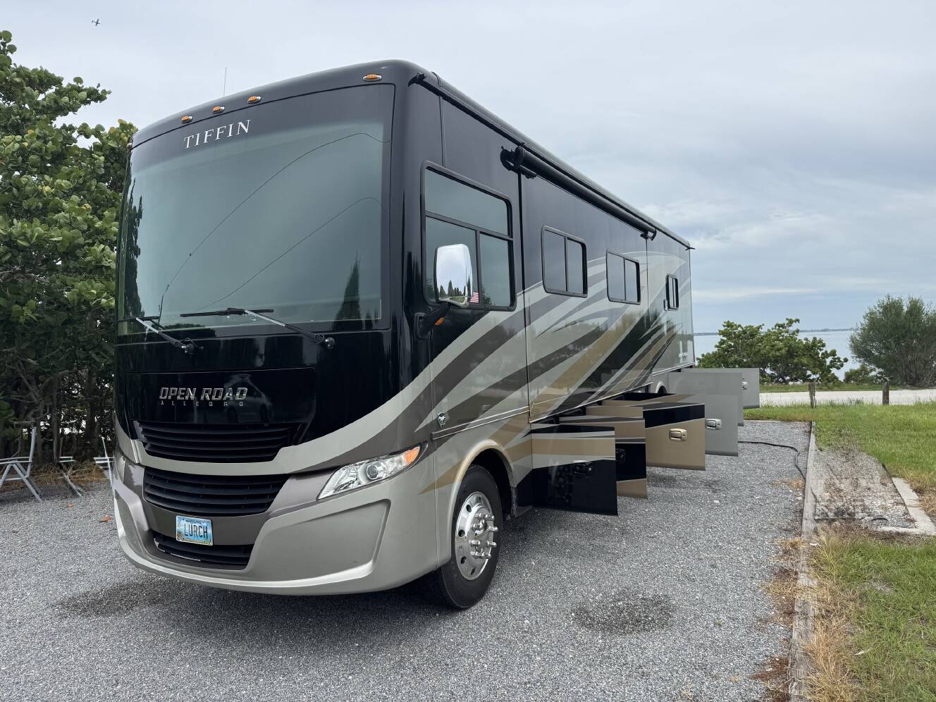A photo of this 2019 Tiffin Motorhomes ALLEGRO OPEN ROAD 32 SA