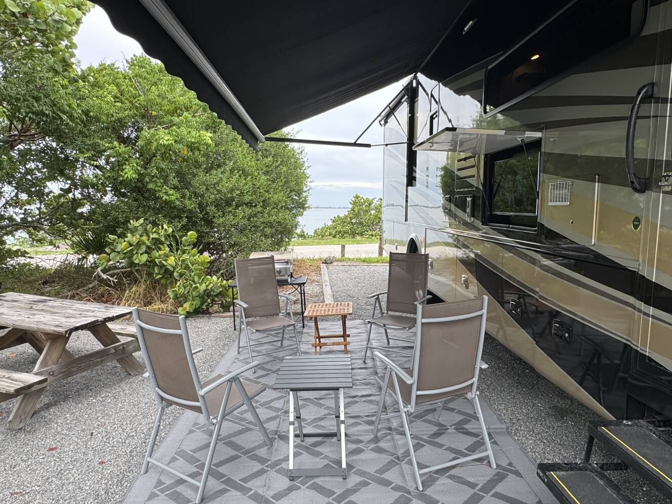 A photo of this 2019 Tiffin Motorhomes ALLEGRO OPEN ROAD 32 SA