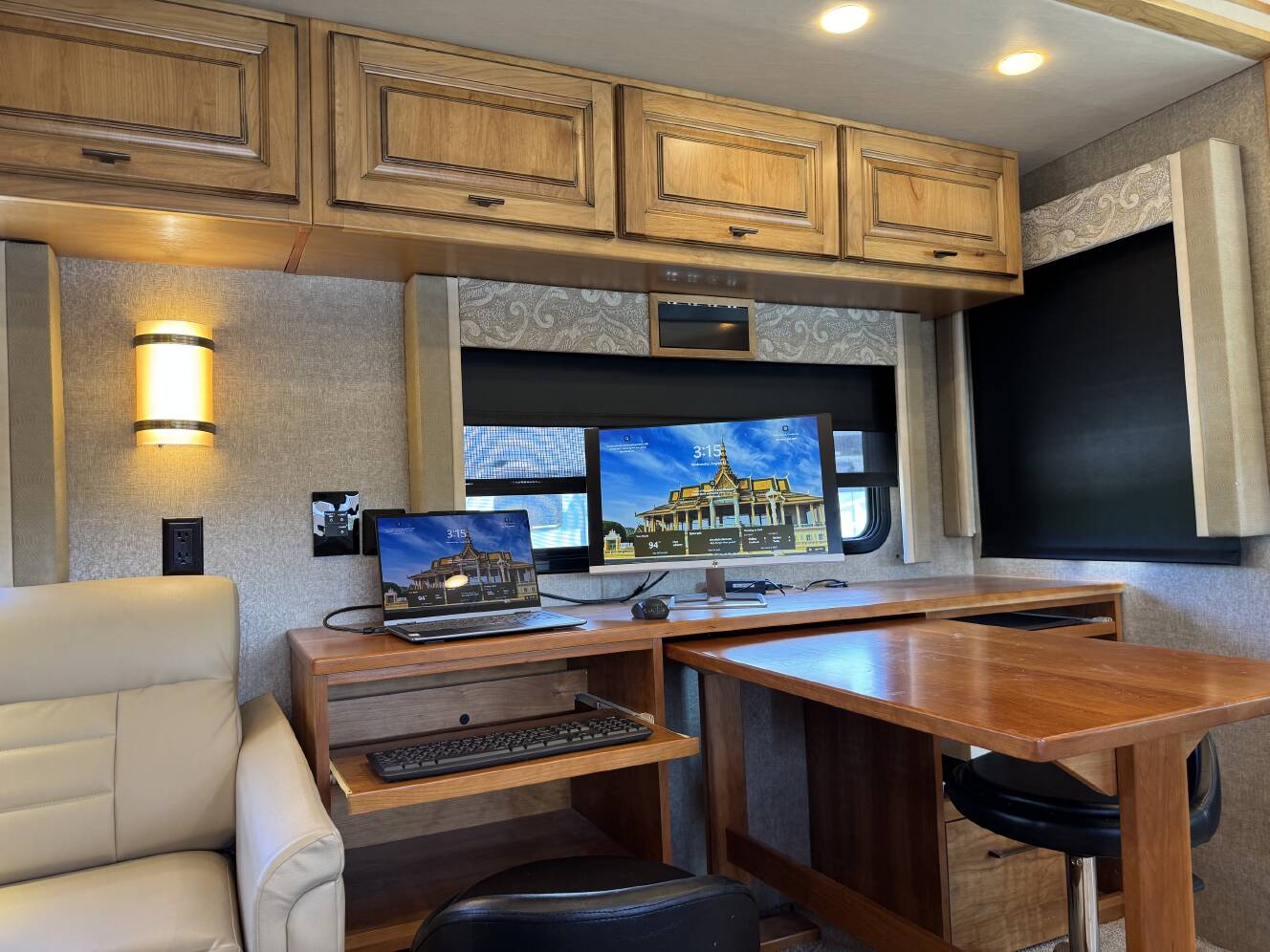 A photo of this 2019 Tiffin Motorhomes ALLEGRO OPEN ROAD 32 SA