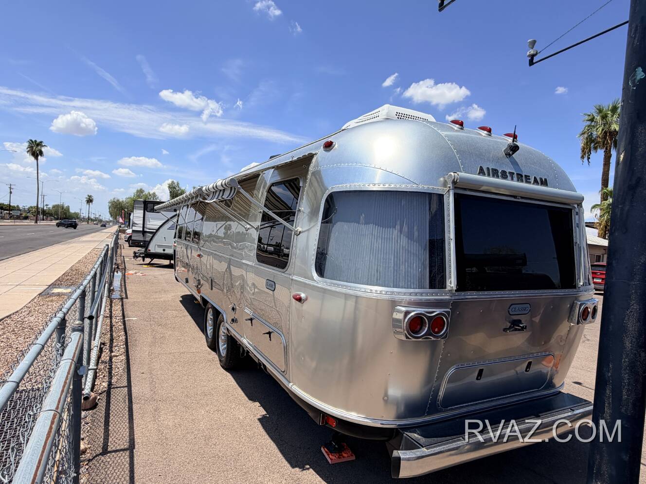 A photo of this 2021 Airstream Classic 30RBT